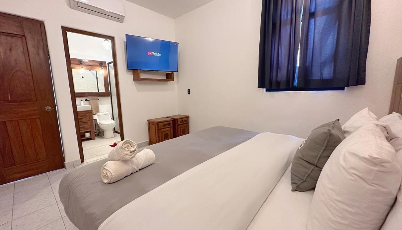טרונקונס Hotel Tres Santos מראה חיצוני תמונה